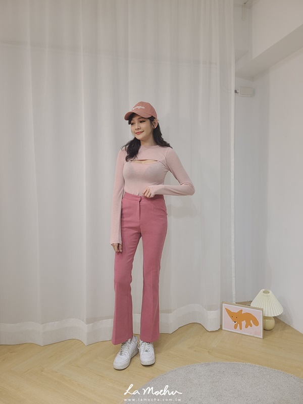 超顯瘦喇叭西裝褲